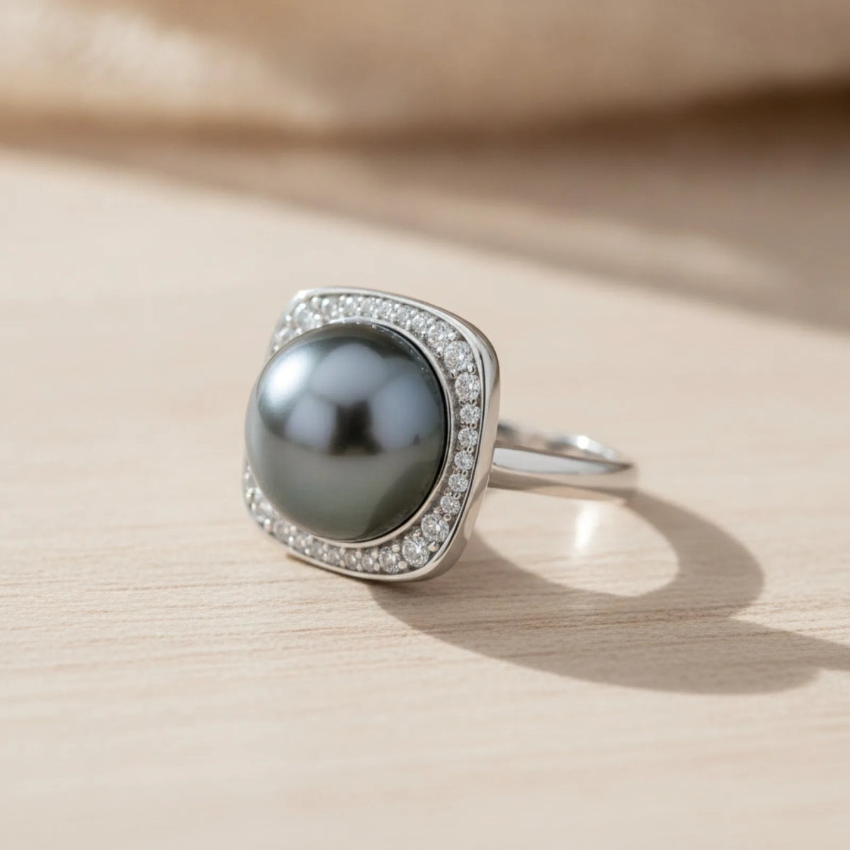Bague Argent Perle de Tahiti Noire & Diamants Moissanites