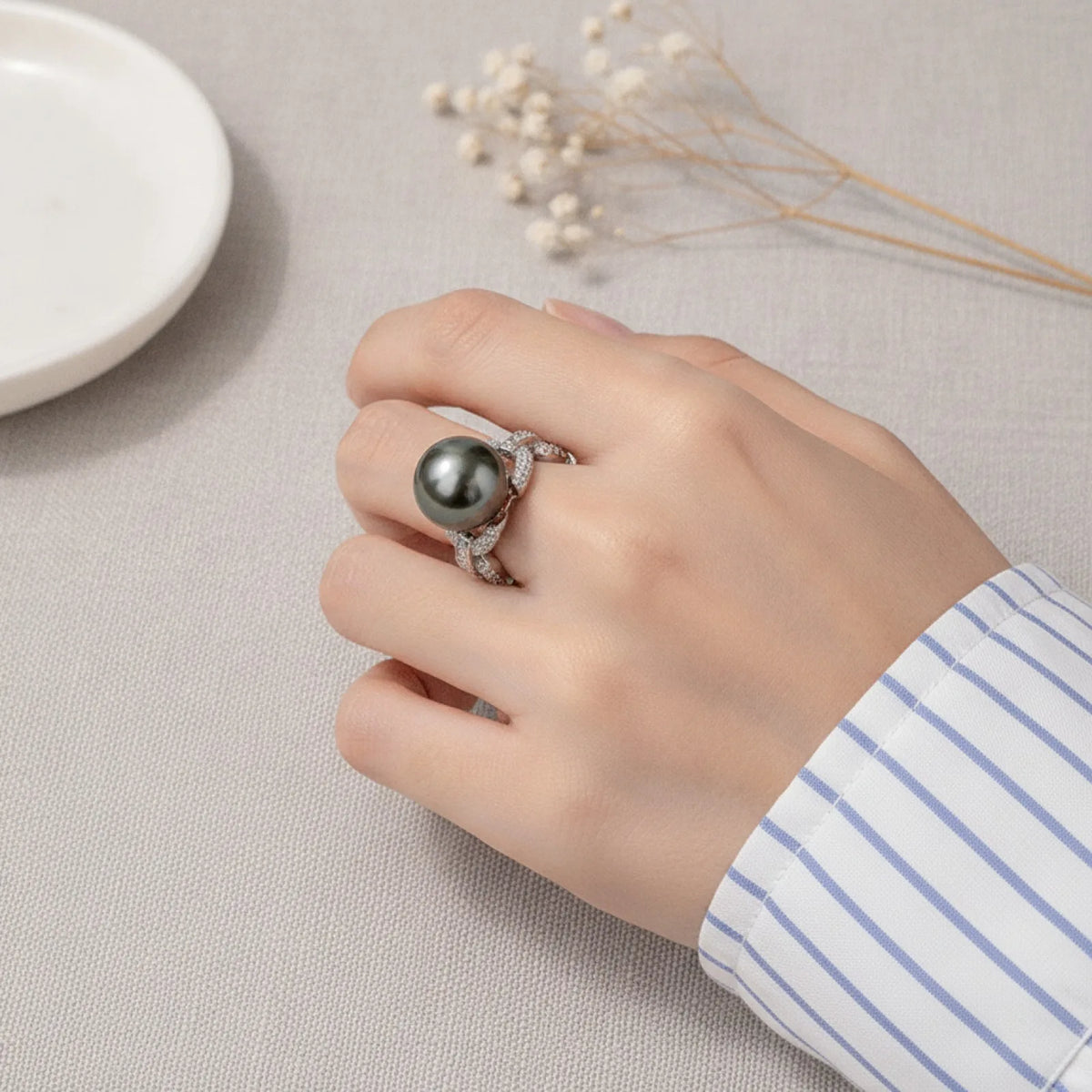 Bague Perle de Tahiti Noire Léa Argent Ajustable